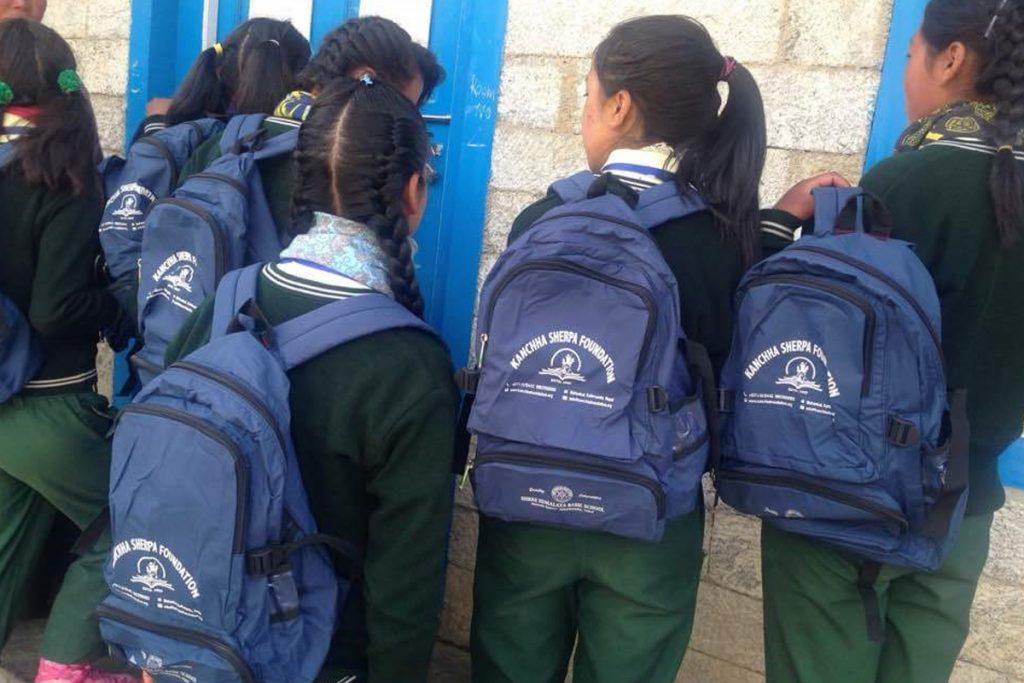 130 children get school bags : The Tribune India